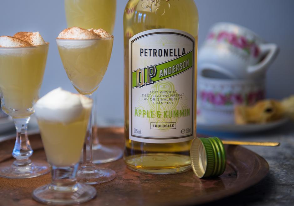 Petronella Apple Pie Hot shot