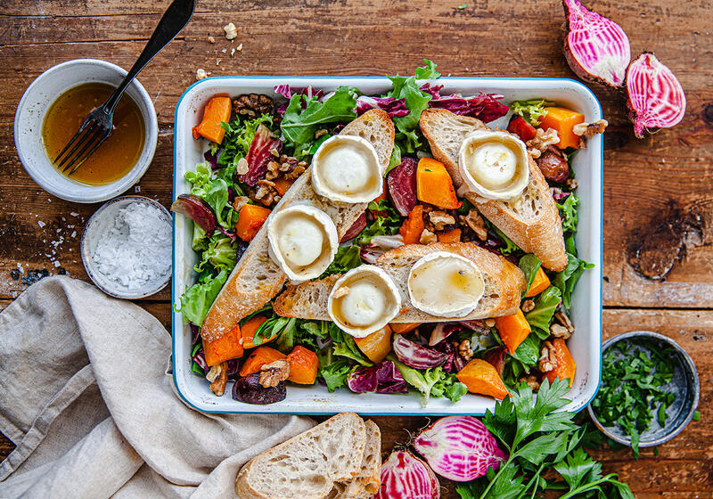 Chèvre chaud i plåt med sallad